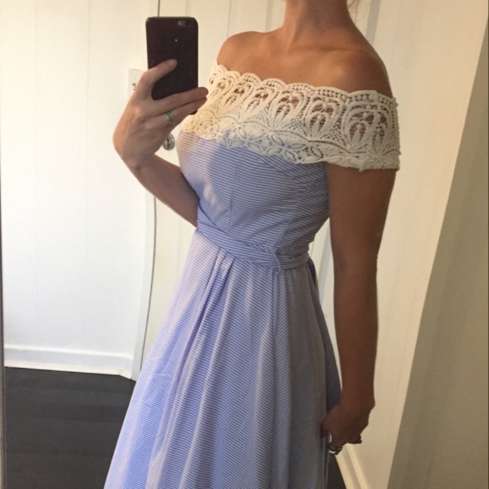 Gorgeous NWT INA High Low Lace Off Shoulder Dress